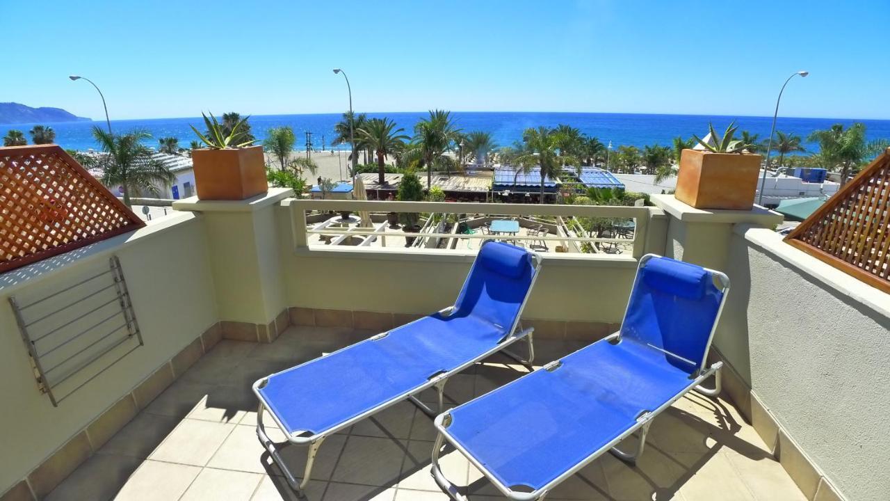 Burriana Front Line Apartment Nerja Ngoại thất bức ảnh